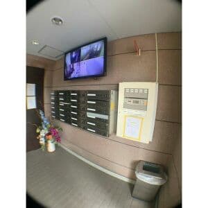 Room image 9