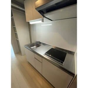 Room image 10
