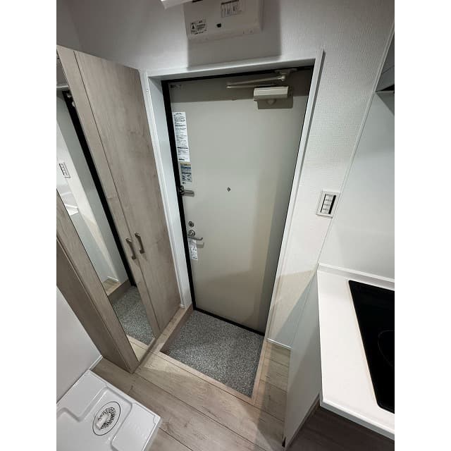 Room image 13