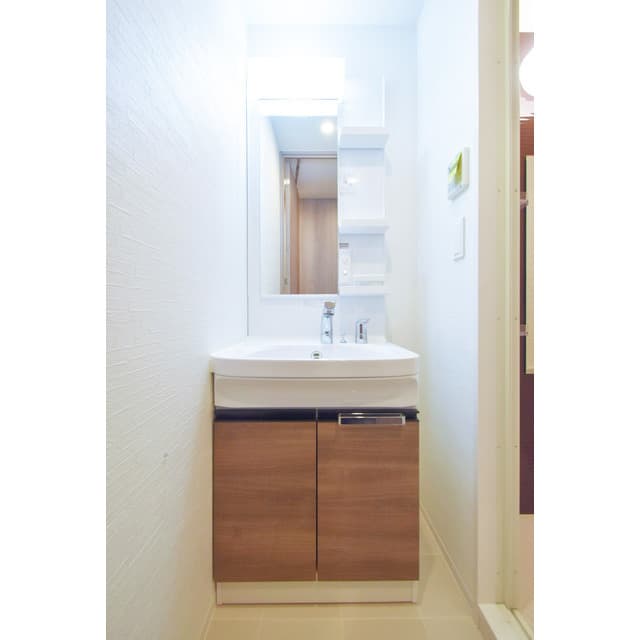 Room image 14