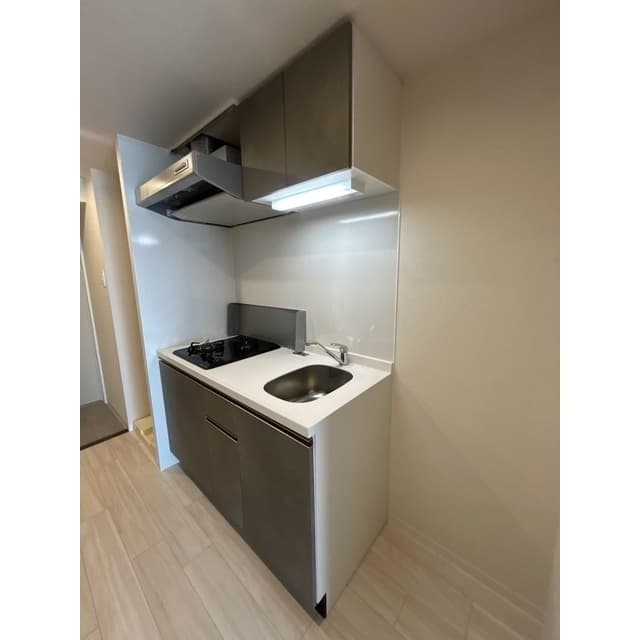 Room image 10