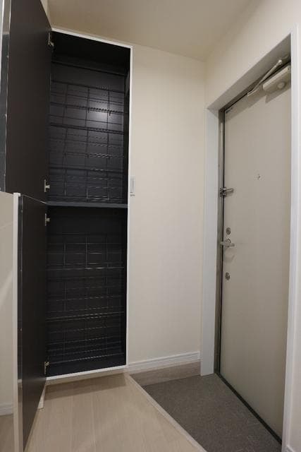Room image 14