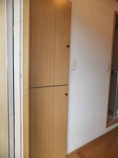 Room image 10