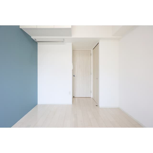 Room image 16