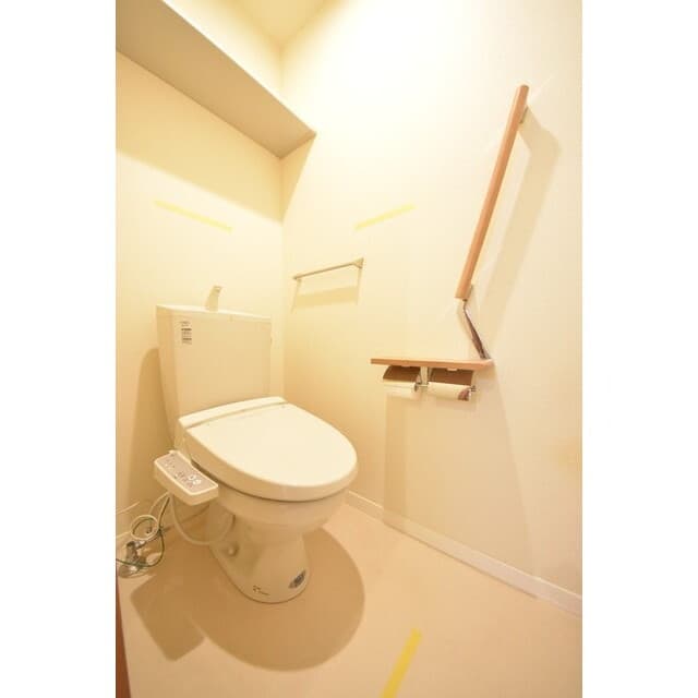 Room image 14