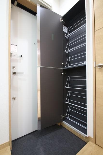Room image 14