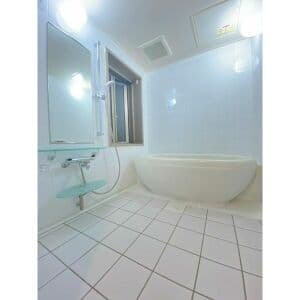 Room image 13