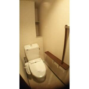 Room image 12