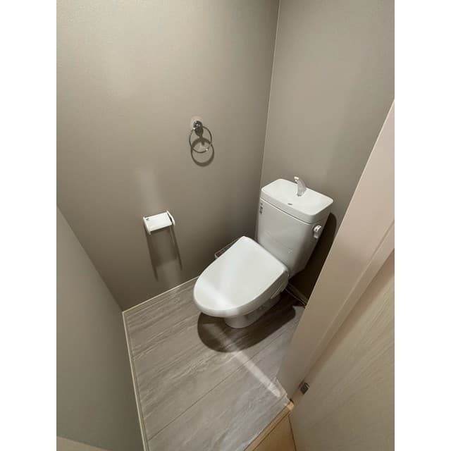 Room image 11