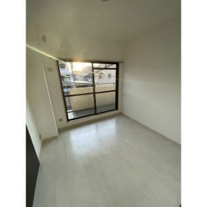 Room image 14