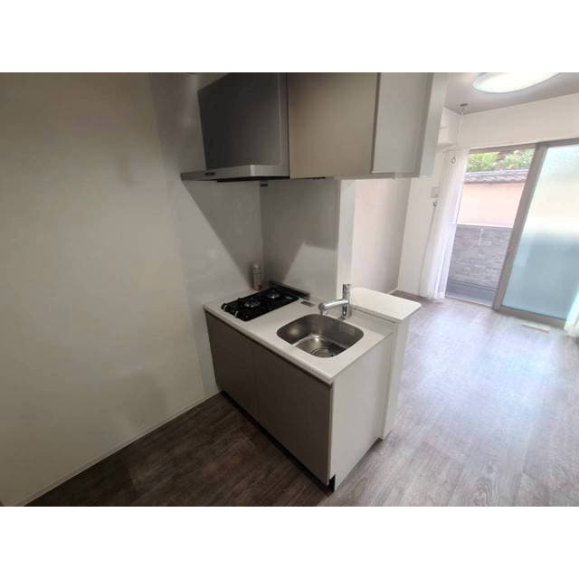 Room image 9