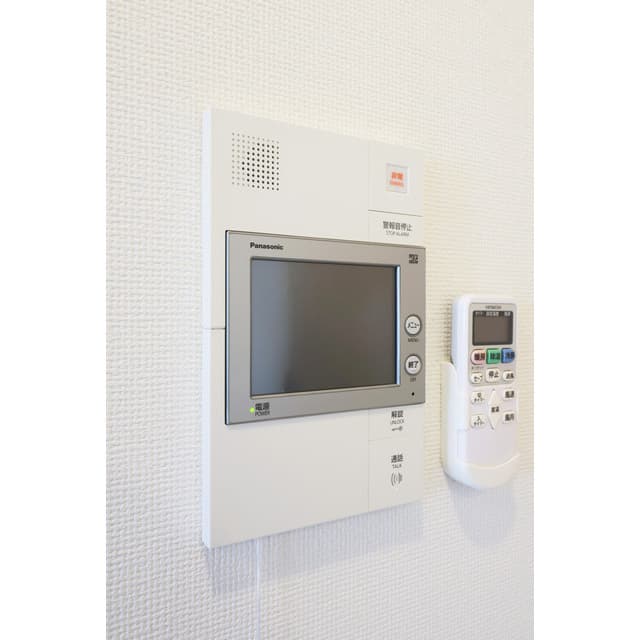 Room image 13