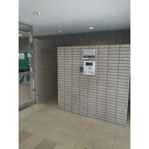 Room image 11