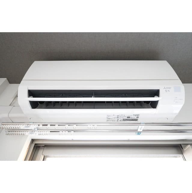 Room image 12