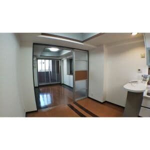 Room image 15
