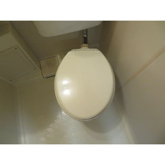 Room image 13