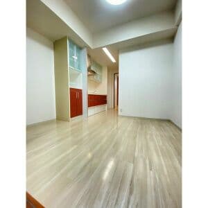 Room image 16