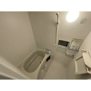 Room image 14