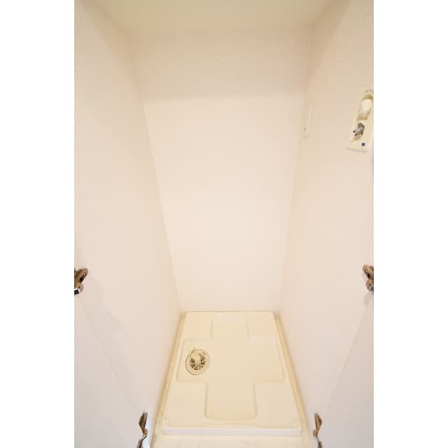 Room image 13