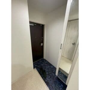 Room image 13