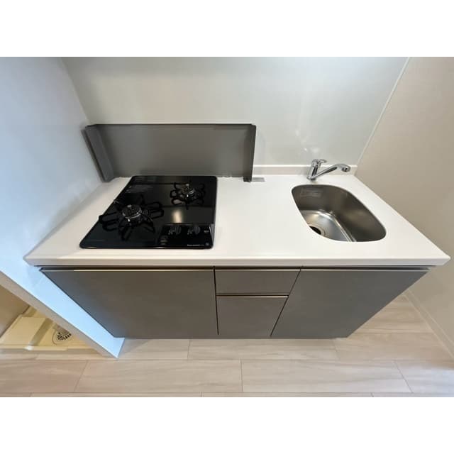 Room image 11