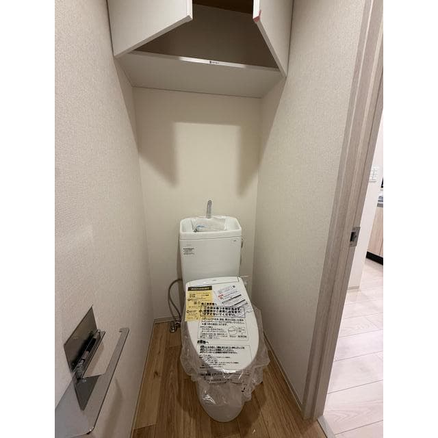 Room image 9