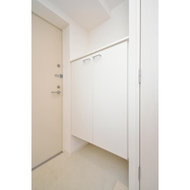 Room image 16