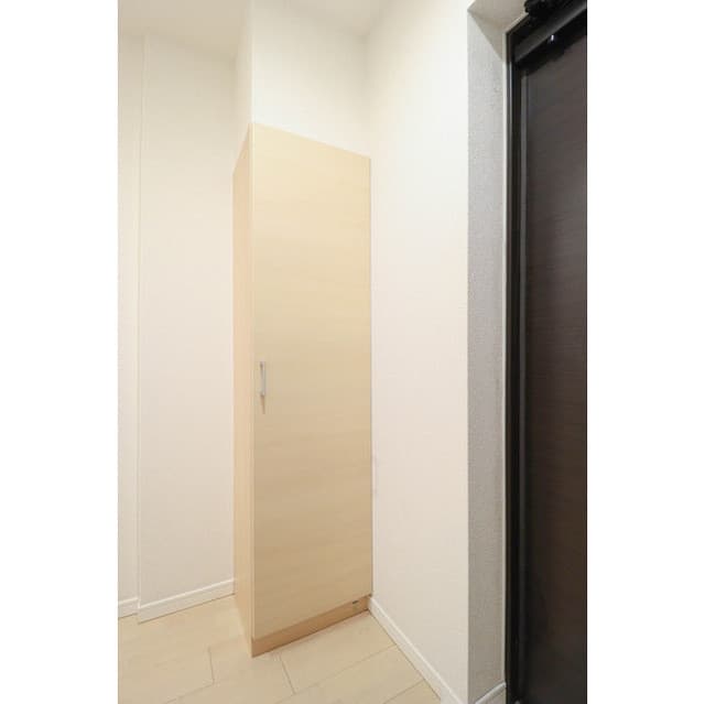 Room image 15