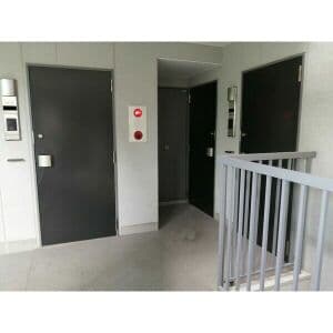 Room image 8