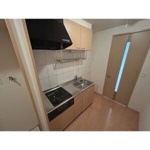 Room image 9
