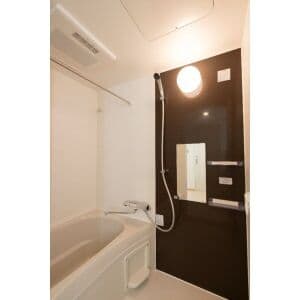 Room image 13