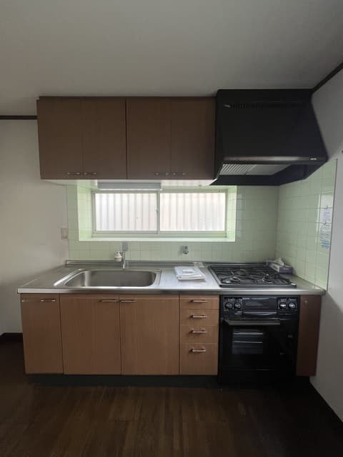 Room image 15