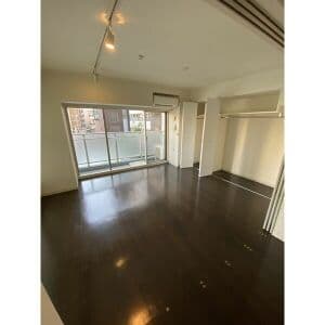 Room image 14