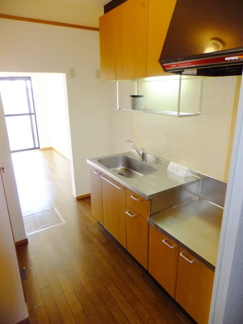 Room image 12