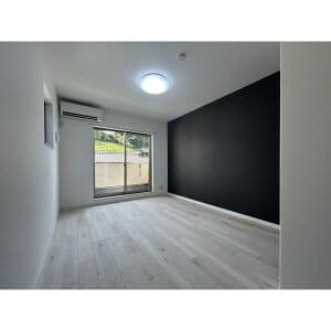 Room image 14