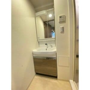 Room image 14