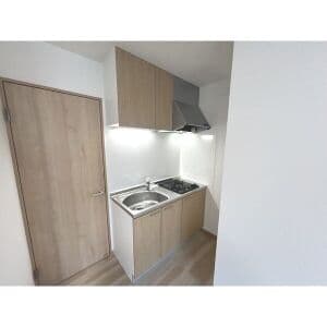 Room image 8