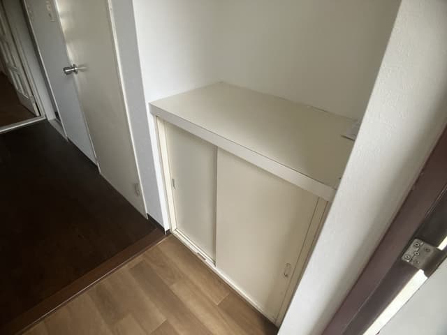 Room image 9