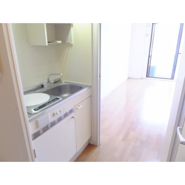 Room image 11