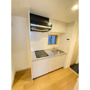 Room image 8