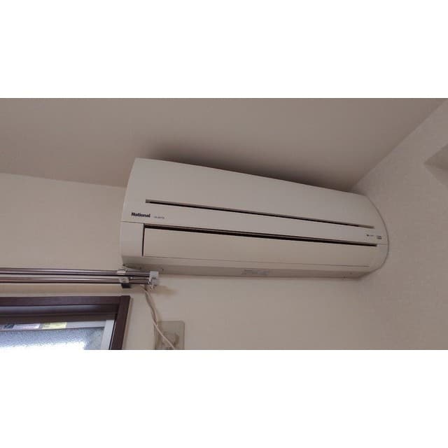 Room image 13