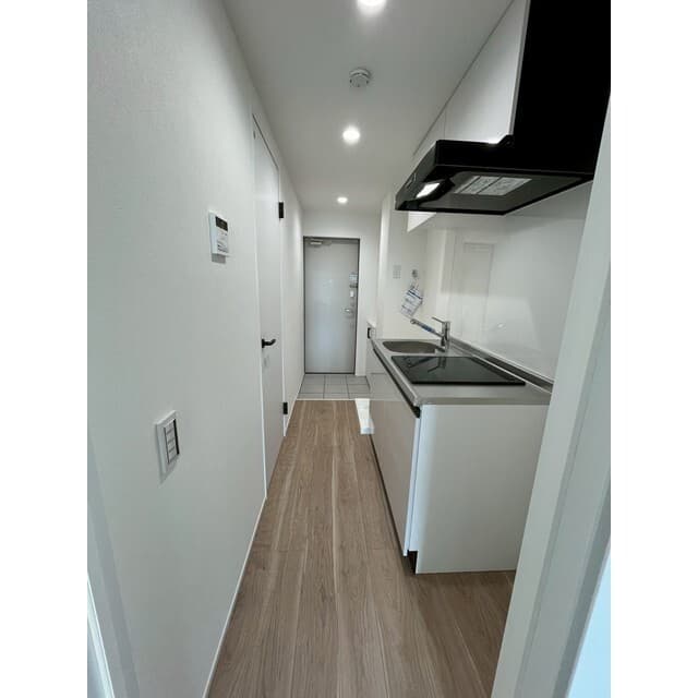 Room image 9