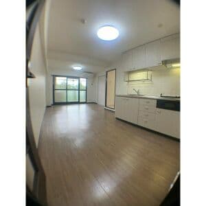 Room image 15