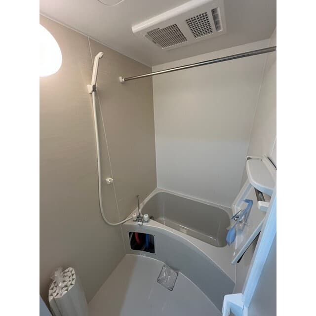 Room image 14