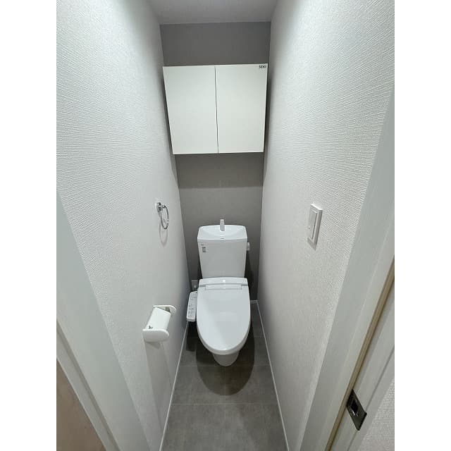 Room image 11