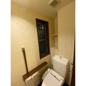 Room image 15