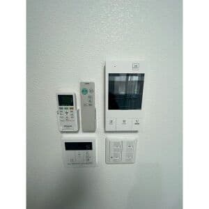 Room image 15