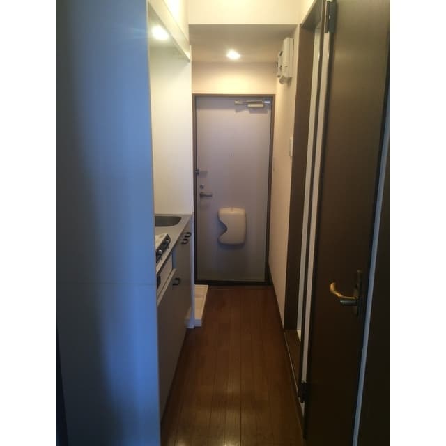 Room image 14