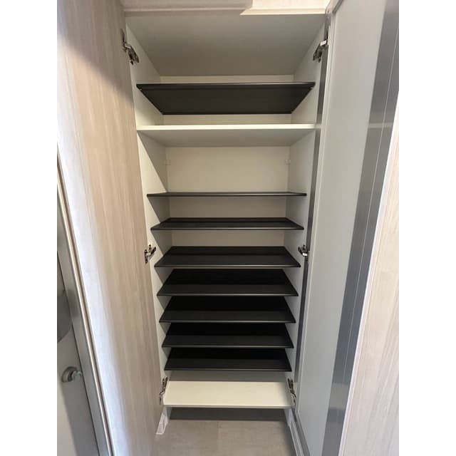 Room image 13