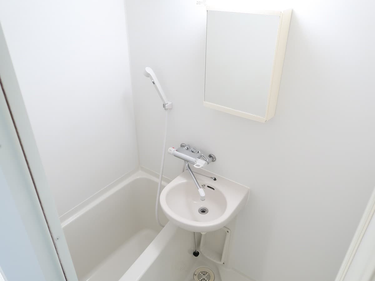 Room image 9